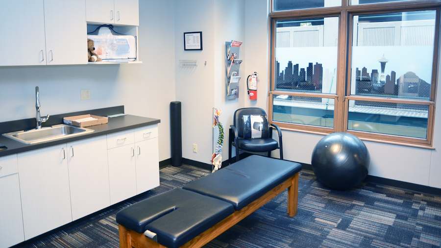 Chiroseattle - Tuttle DeLucchi Chiropractic — photo 1