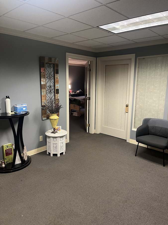 Essence Acupuncture & Chinese Medicine LLC — Acupuncture in Westlake Ave N #402, Seattle