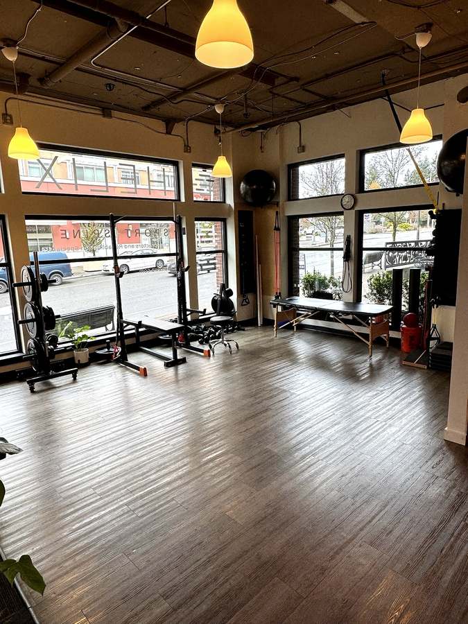 Helix Sport And Spine- Chiropractic and Rehab — Chiropractic in 77th Ave SE #102, Seattle